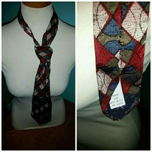 Geometric colorful 100% silk tie